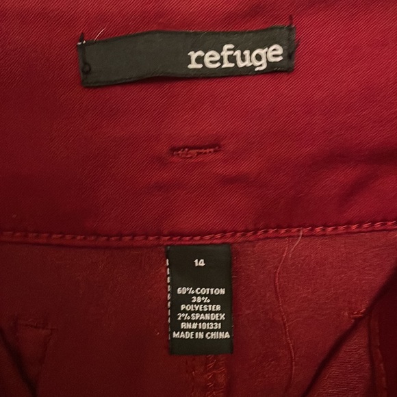 Refuge Red High wasted Pants (14) - Picture 4 of 4